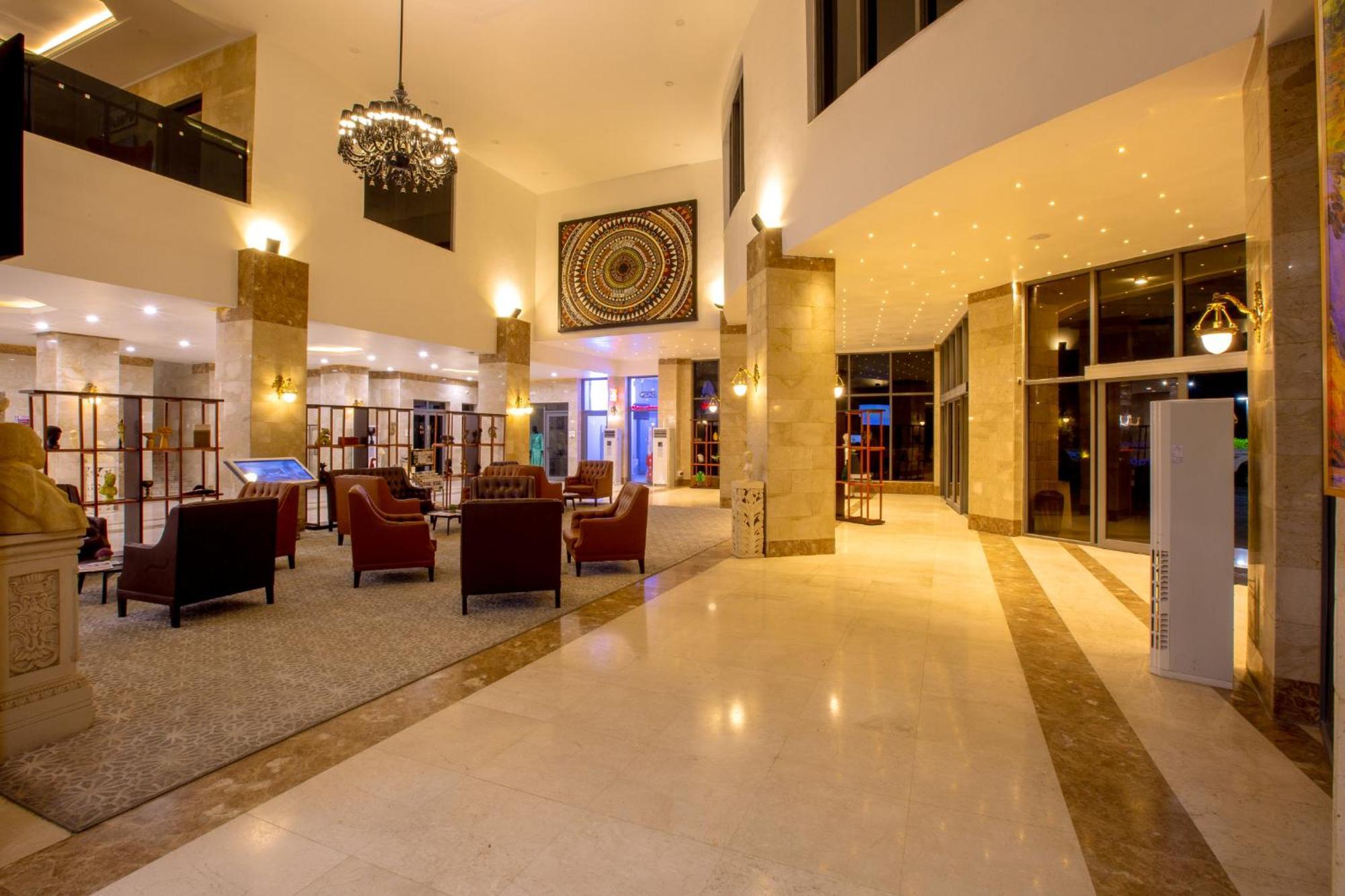 Johnwood Hotel By Bolton Abuja Exteriör bild