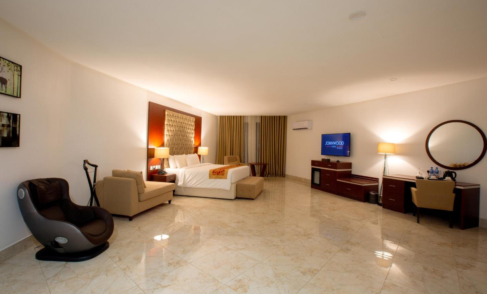 Johnwood Hotel By Bolton Abuja Exteriör bild